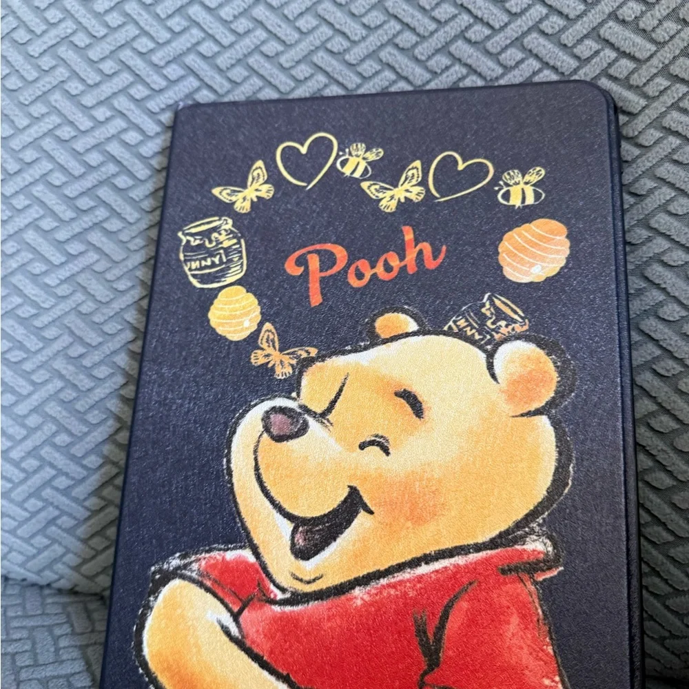 Pooh Tablet Case - Black